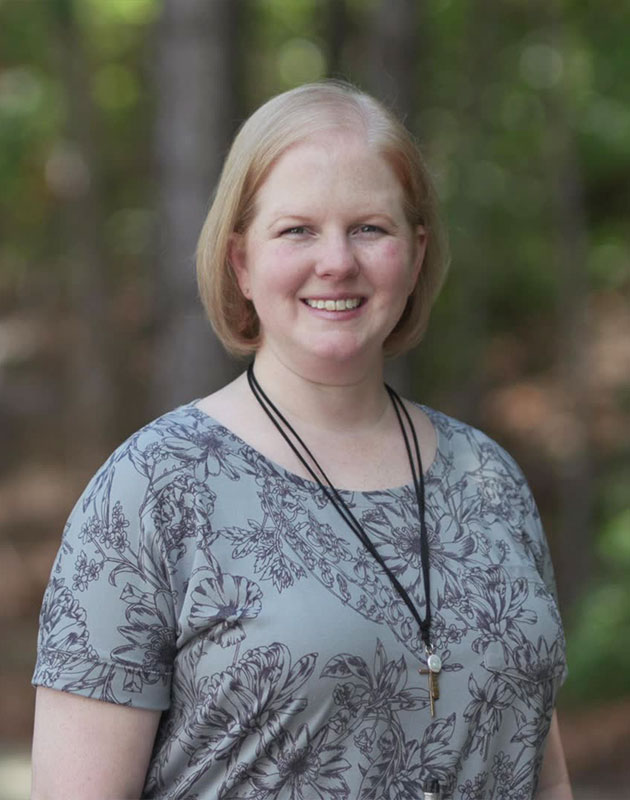 Bonnie Colley Bonnie Colley<br />
Office Manager